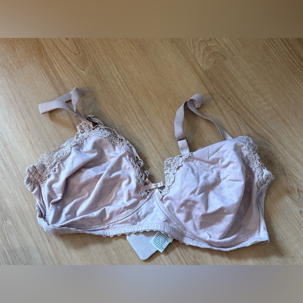 Hanro Lace Trim Bra - Pink